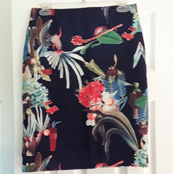 Philosophy multi colored pencil skirt size 2 NWT - Picture 6 of 6